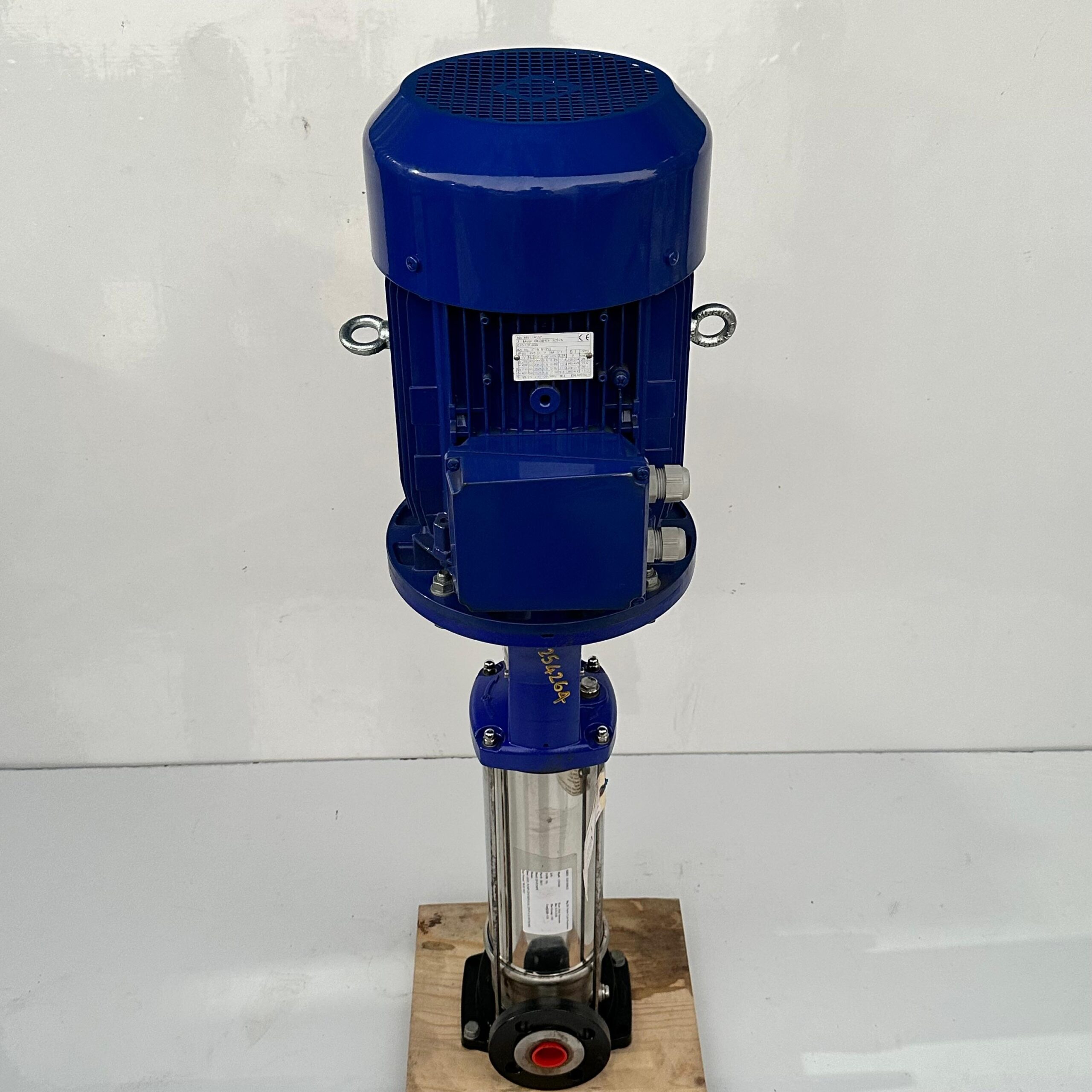 DP Pumps – DPVF 4/16B Vertical Centrifugal Pumps