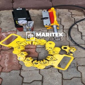 Safety Clamps Type T&C with Treadle Pump - Hydraulic Cylinder